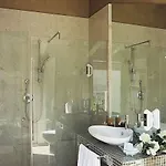 M Glamour Отель 4*