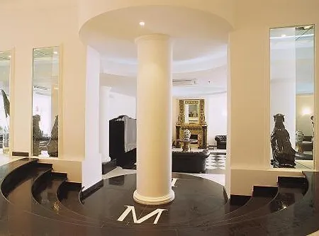 M Glamour Hotel 4*