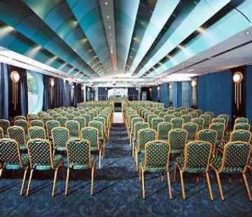 M Glamour Hotel